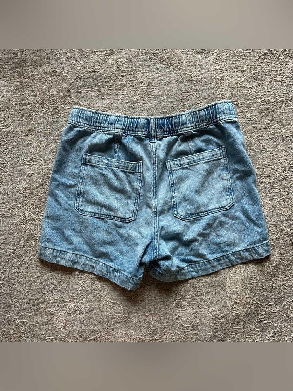 Gap The Easy Short Light Wash Elastic Waist Drawstring Denim Shorts Light Blue - Picture 3 of 4